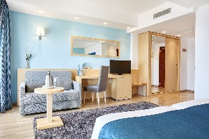 Double Superior Sea View