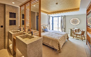 Junior Suite Side Sea View