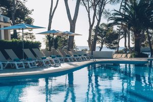 Hotel IBEROSTAR WAVES PINOS PARK wakacje