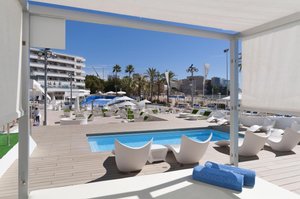 Hotel INNSIDE BY MELIA WAVE CALVIA wakacje