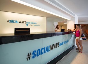 Hotel INNSIDE BY MELIA WAVE CALVIA wakacje