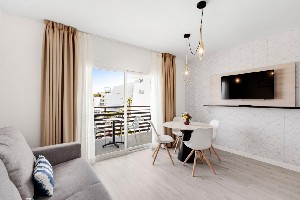 Hotel PALMANOVA SUITES BY TRH wakacje