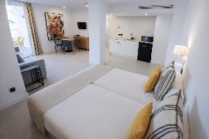 Hotel VISTASOL APARTMENTS wakacje