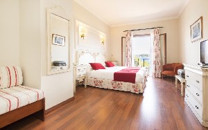 Hotel CALA FORNELLS wakacje