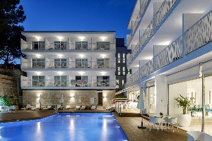 Hotel TORA HOTEL wakacje