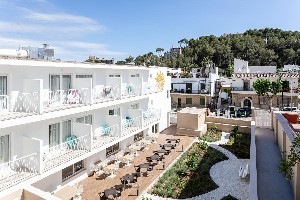 Hotel TORA HOTEL wakacje