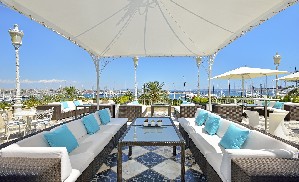 The Victoria Bar Terrace