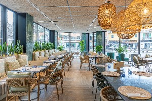 Snack Bar Restaurant