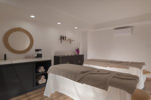 Hotel SARENA DE MURO RESORT MALLORCA PART OF DESTINATION BY HYATT wakacje