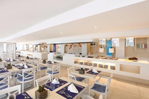 Restaurant/bars