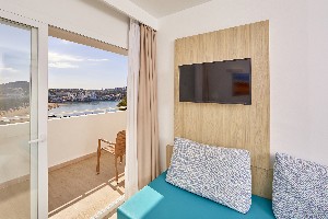 1 Bedroom Sea View Apartment