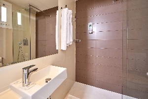 1 Bedroom Sea View Apartment