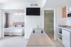 Hotel FERGUS STYLE CAREMA BEACH wakacje
