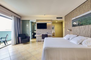 Standard FamilyRoom (Balcony or Terrace)