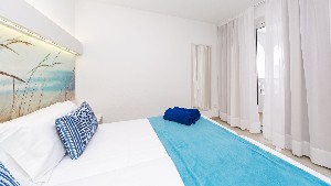 Hotel APARTAMENTOS GLOBALES LORD NELSON wakacje