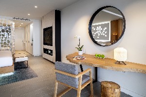 JUNIOR SUITE FRONT & PANORAMIC SEA VIEW