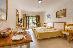 Hotel KLAYMAN OLIVINA APARTHOTEL wakacje