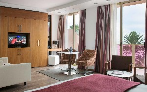 Hotel SIR ANTHONY wakacje