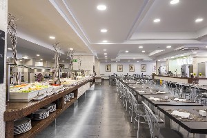 Hotel COLUMBUS wakacje