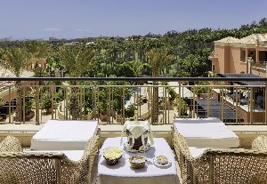 Hotel LAS MADRIGUERAS wakacje