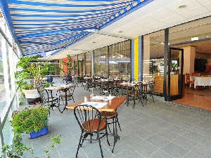 Hotel ZENTRAL CENTER wakacje