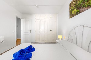 2 Bedroom Apartment (MountainView, Balcony or Terr