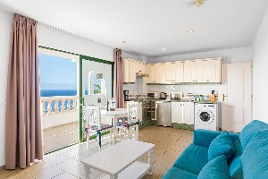 1 Bedroom Apartment (SeaView, Balcony or Terrace)