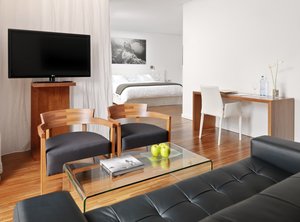 Suite Priority Location