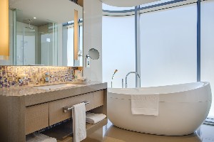 One-bedroom suite with kitchenette amenities.