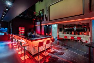 bar