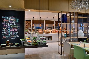 Hotel AMWAJ ROTANA JUMEIRAH BEACH wakacje