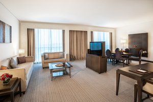 Spacious, elegant, family-friendly.