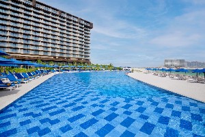 Hotel MÖVENPICK RESORT MARJAN ISLAND wakacje