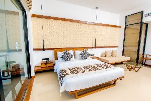 Spacious luxury, upgraded amenities & comfort.