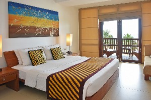 Comfort, modern amenities & serene ocean views.