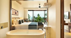 Turquoise ocean view.