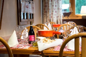 Hotel CHESA SURLEJ wakacje