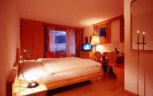 Hotel CHESA SURLEJ wakacje