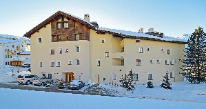 Hotel CHESA SURLEJ wakacje