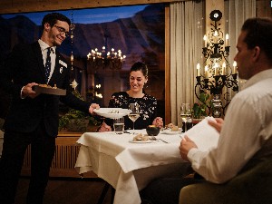 Hotel WALLISERHOF GRAND-HOTEL & SPA wakacje