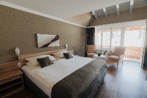 Hotel WELLNESSHOTEL SCHWEIZERHOF SAAS-FEE wakacje