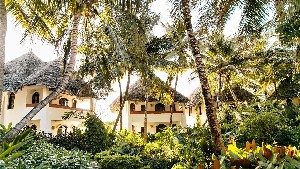 Hotel ESSQUE ZALU wakacje