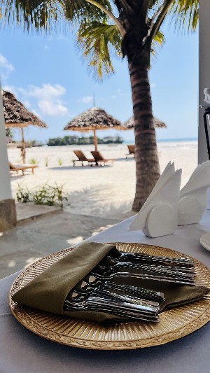 Hotel KARIBU BEACH RESORT wakacje