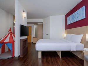Hotel IBIS BANGKOK RIVERSIDE wakacje
