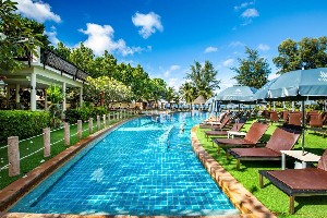 Hotel LANTA CHADA BEACH RESORT AND SPA wakacje