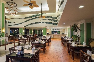 Hotel CENTARA ANDA DHEVI RESORT & SPA wakacje