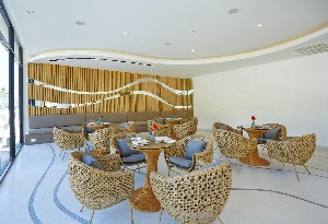 Bandara Beach Phuket 4* (4*)