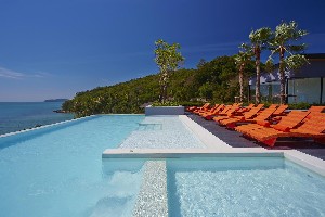 Bandara Beach Phuket 4* (4*)