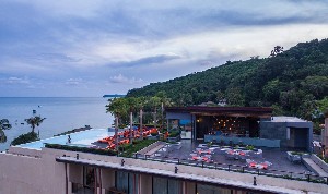 Bandara Beach Phuket 4* (4*)