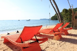 Bandara Beach Phuket 4* (4*)